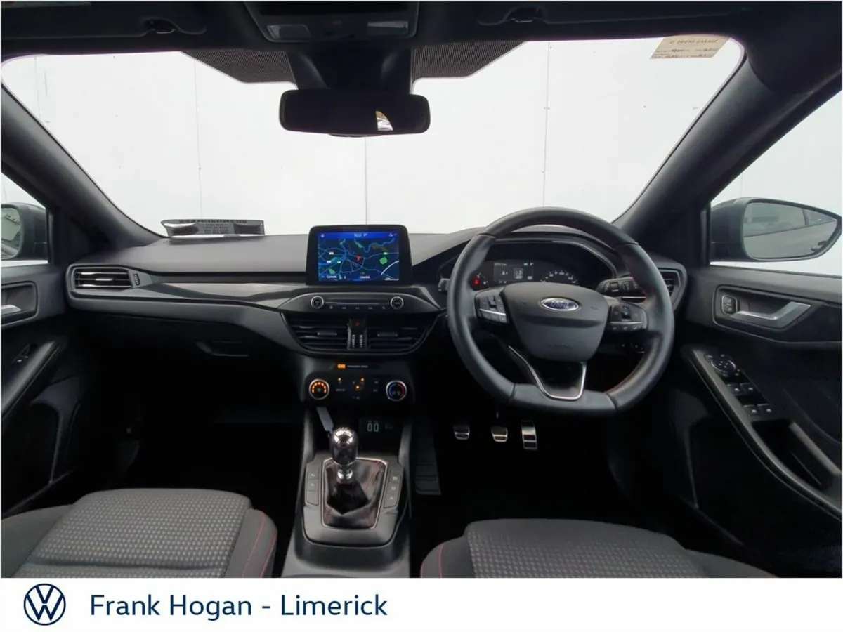 Ford Focus 1.0T EcoBoost Hybrid 125PS ST-Line - Image 2