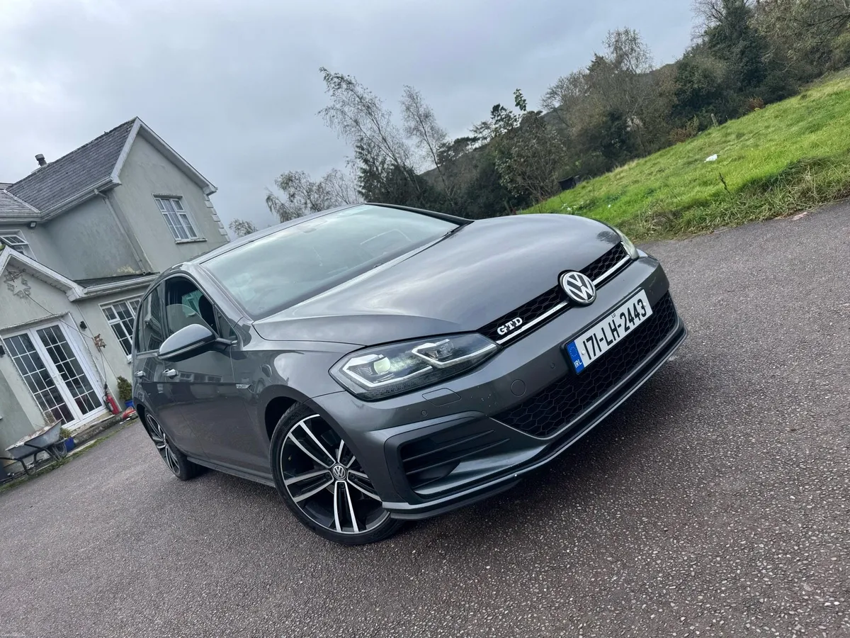 2017 GTD Golf - Image 1