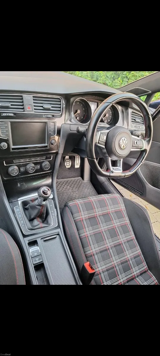 Volkswagen Golf 2016 - Image 4