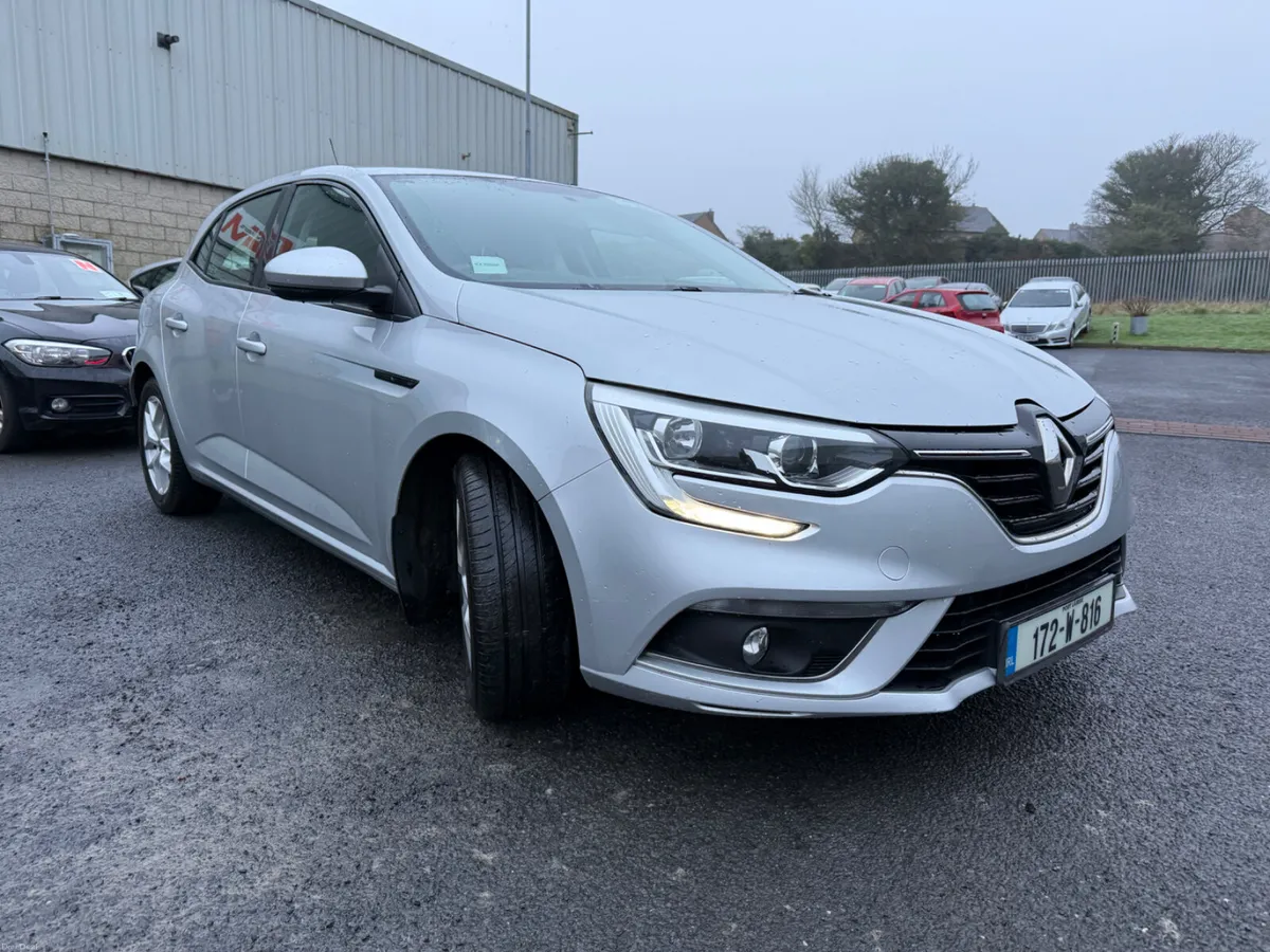 2017 Renault Megane 1.2 Petrol - Image 3