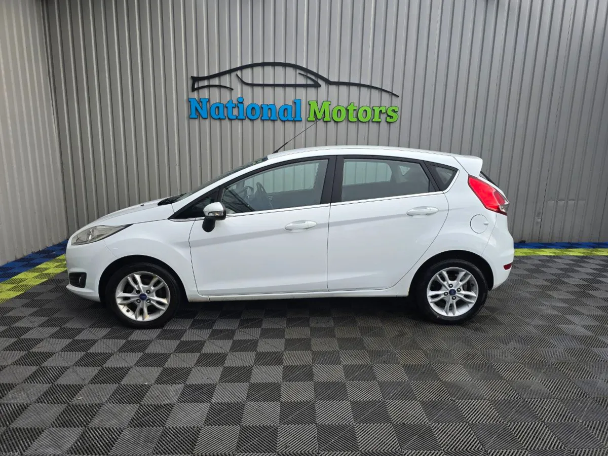 2016 Ford Fiesta 1.0 Petrol ZETEC - Image 6