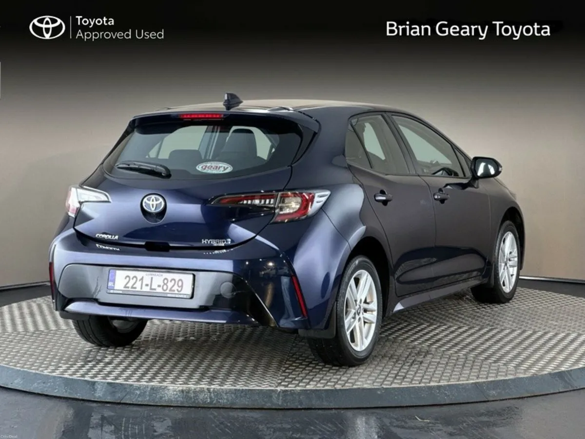 Toyota Corolla HYBRID LUNA H/B - Image 2