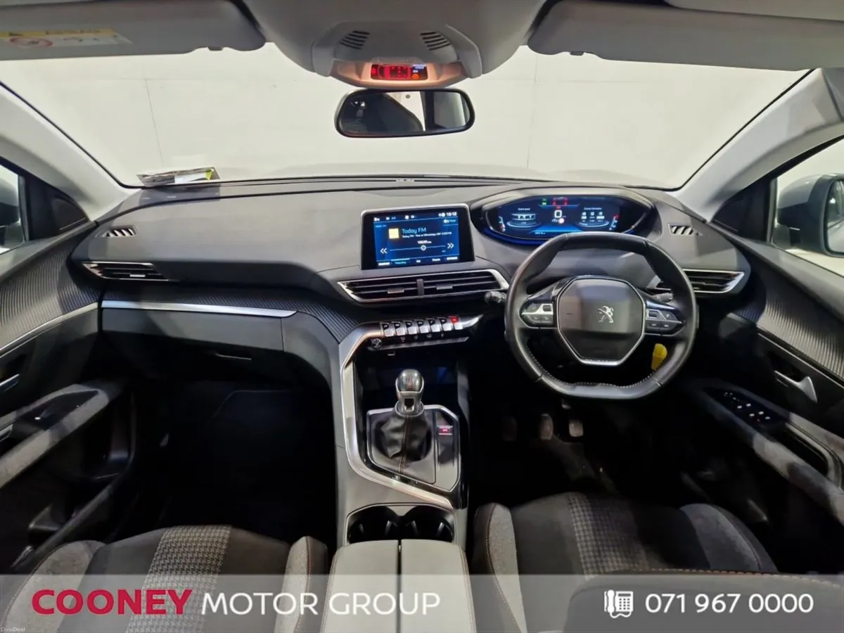 Peugeot 5008 PureTech Active 7 SEATER - Image 2