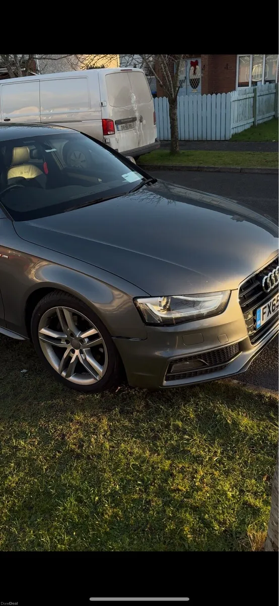 Audi A4 S-Line 2015 2.0 L Diesel - Image 3
