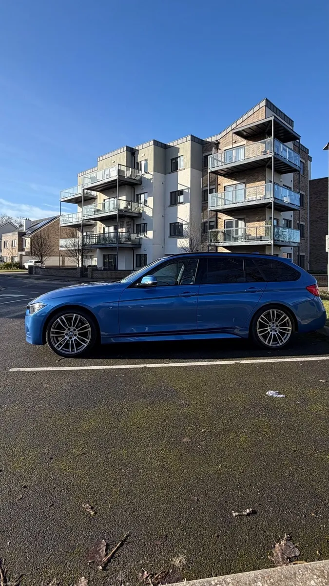 BMW 320 F31 D M SPORT - Image 4