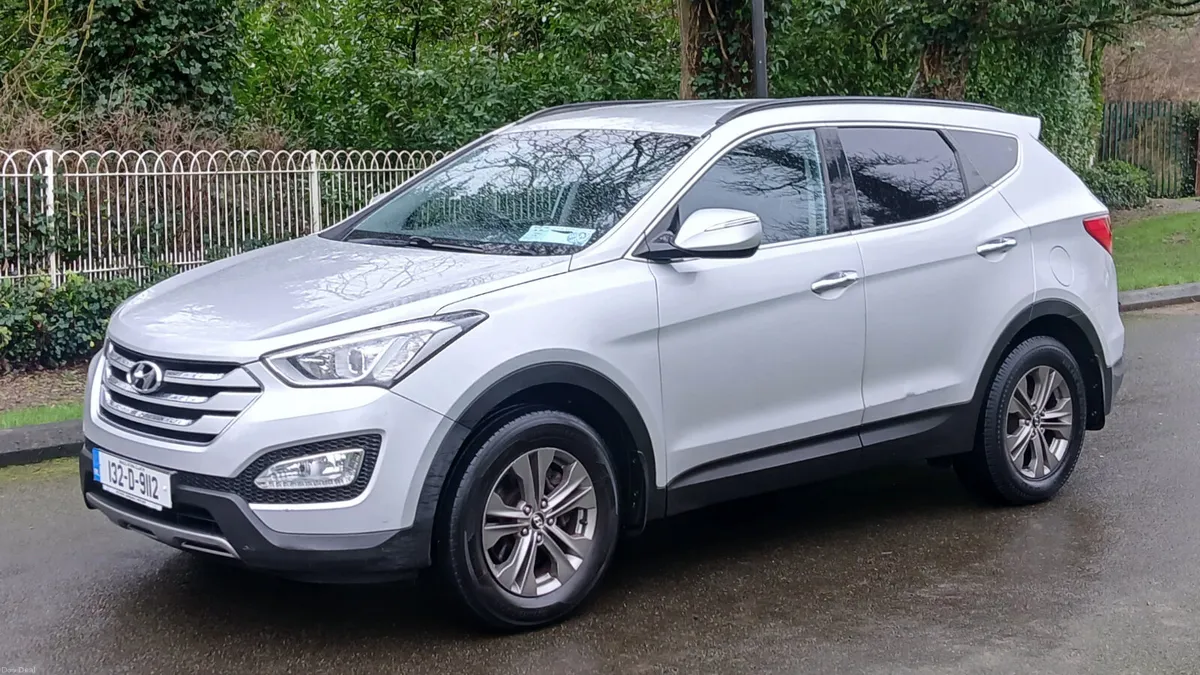 Hyundai Santa Fe 2013 *4WD MANUAL* 2.2 D 7 SEATS - Image 2