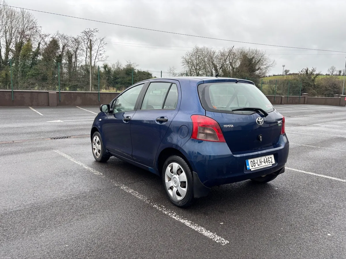 Toyota Yaris - Image 4