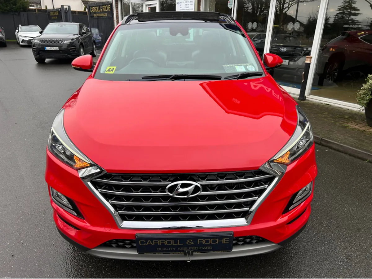 Hyundai Tucson Premium - Absolute Stunner - Super - Image 4