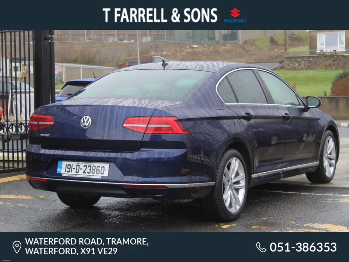 Volkswagen Passat HIGHLINE 1.5 TSI MANUAL 6SPEED F - Image 2