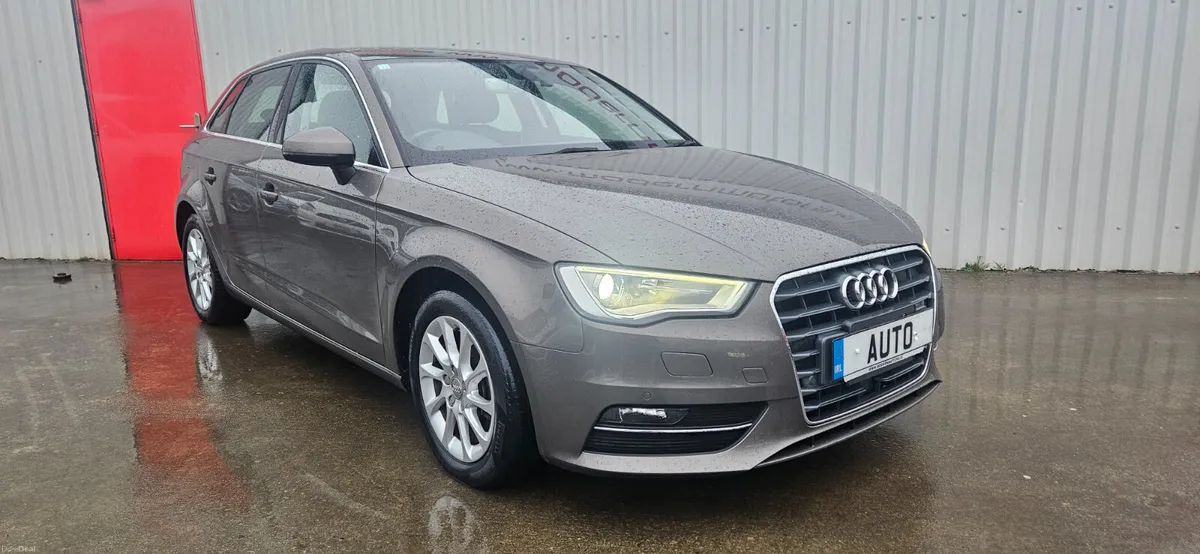 Audi A3 automatic 1.4 tfsi petrol se low kms - Image 2