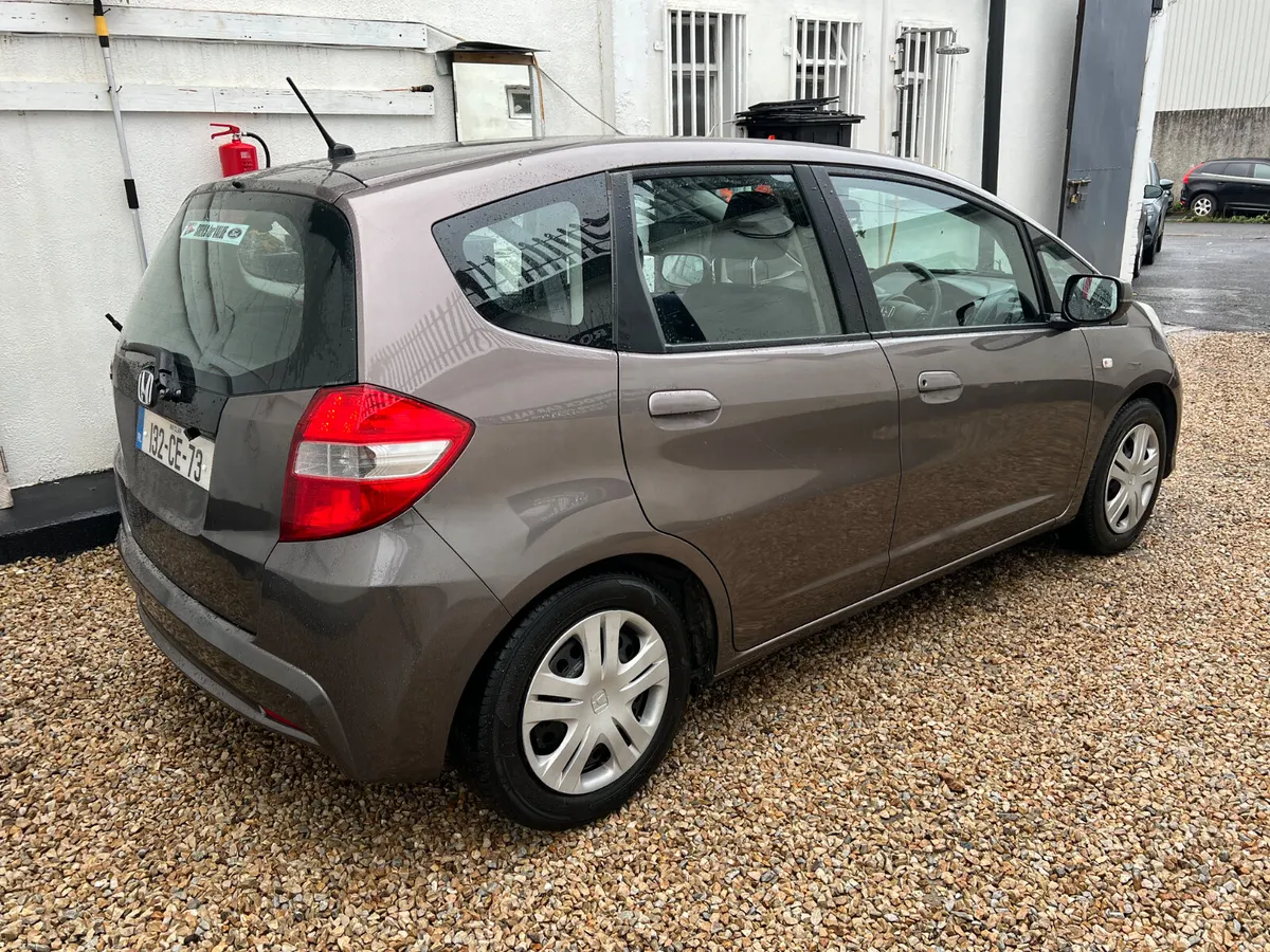2013  Honda Jazz 1.2 Vtec - Image 4