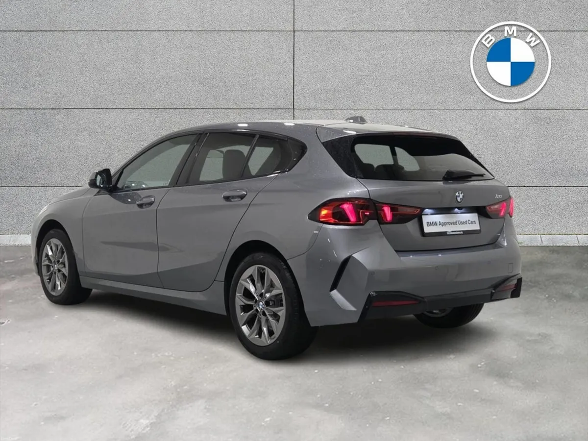 BMW 1-Series 120 Sport - Image 3