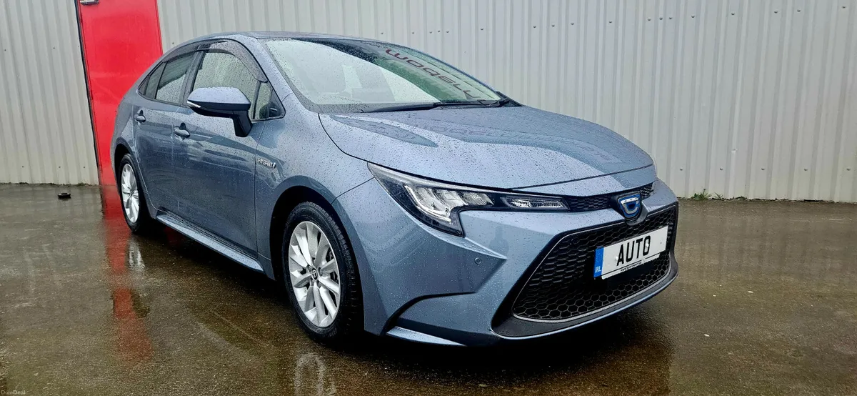 Toyota Corolla auto new model 1.8 hybrid/petrol - Image 2