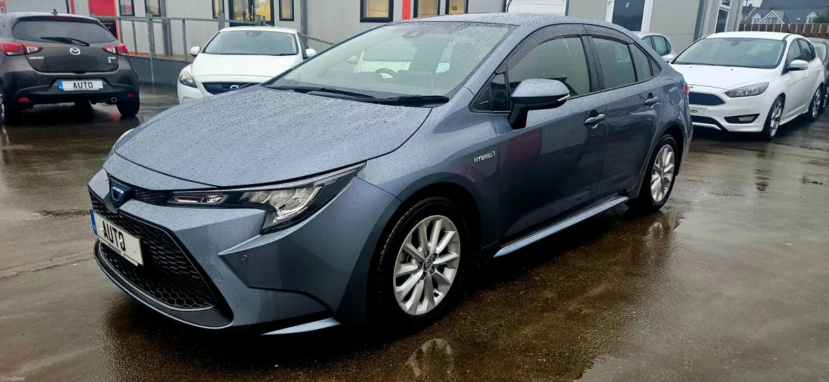 Toyota Corolla auto new model 1.8 hybrid/petrol - Image 4