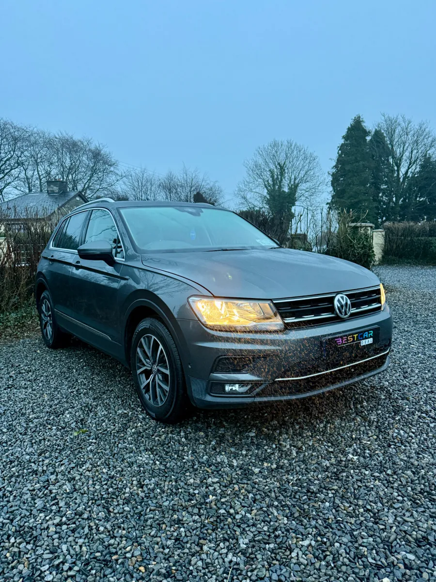 Volkswagen Tiguan CL 2.0 TDI 115 HP - Image 2