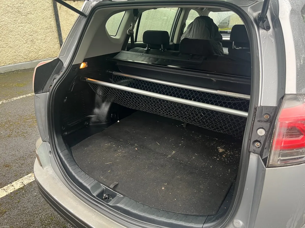 Toyota RAV4 2018 - Image 4