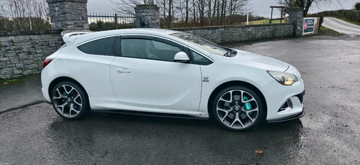 Vauxhall astra vxr opc - Image 2