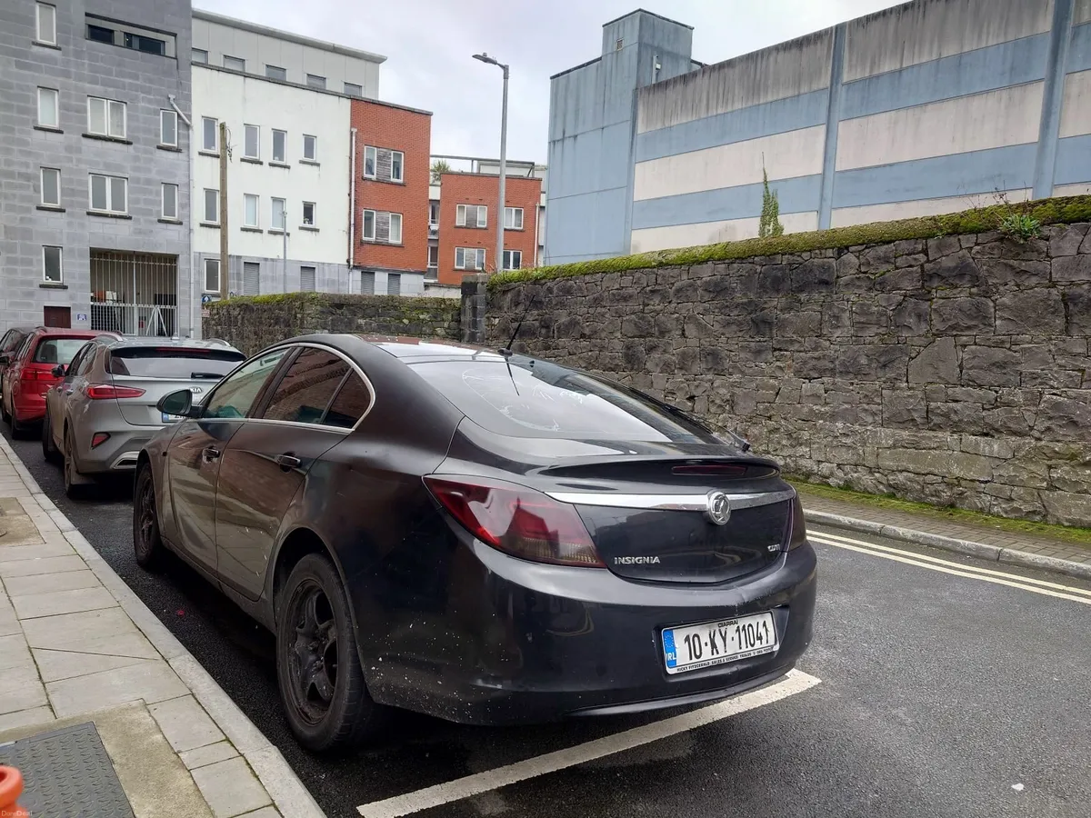 Vauxhall Insignia 2010 - Image 3