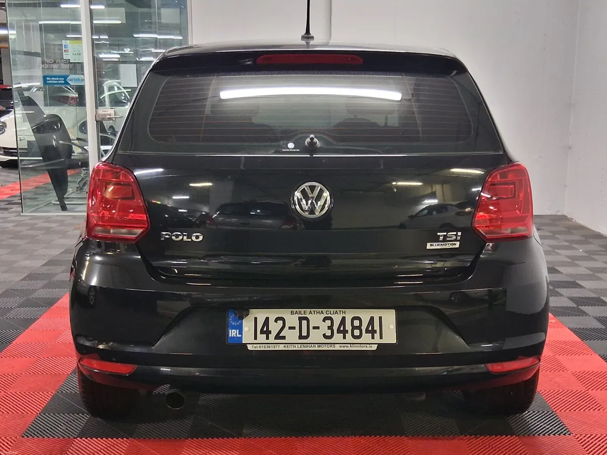 2014 Volkswagen Polo **AUTOMATIC** - Image 4