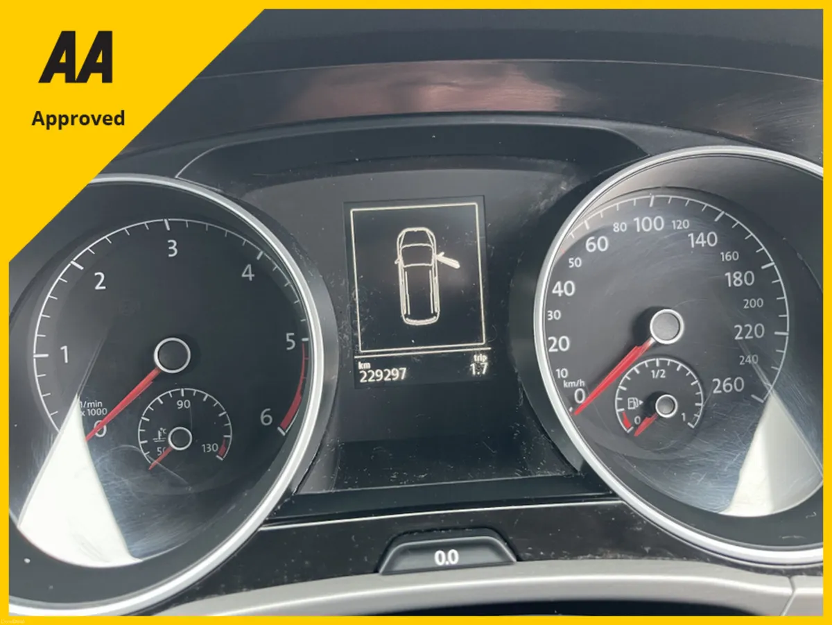 Volkswagen Touran CL BLUEMOTION 1.6 TDI MANUAL 6SP - Image 2