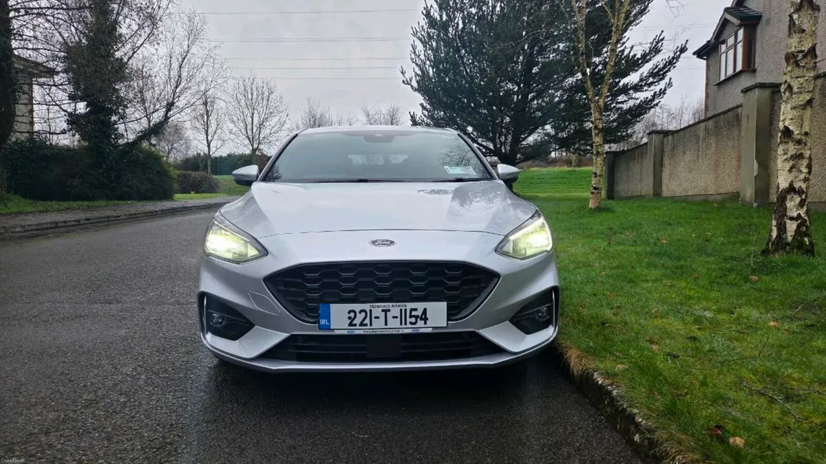 Ford Focus STline 221 - Image 4