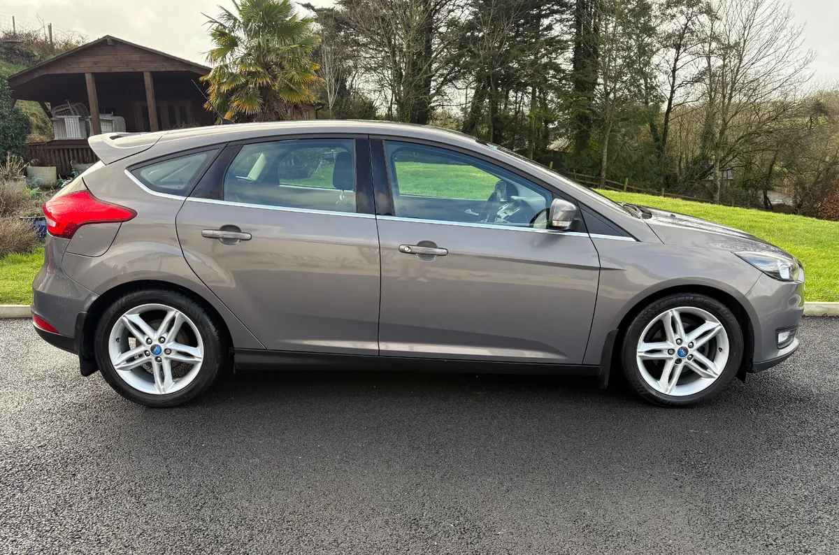 2015 Ford Focus Zetec 1.5TDCI Deposit Taken - Image 3