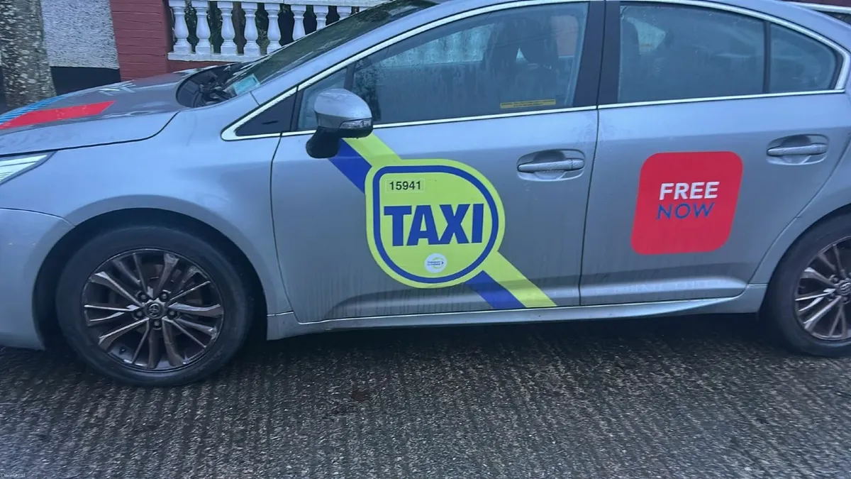 Toyota Avensis 2016 - Image 3