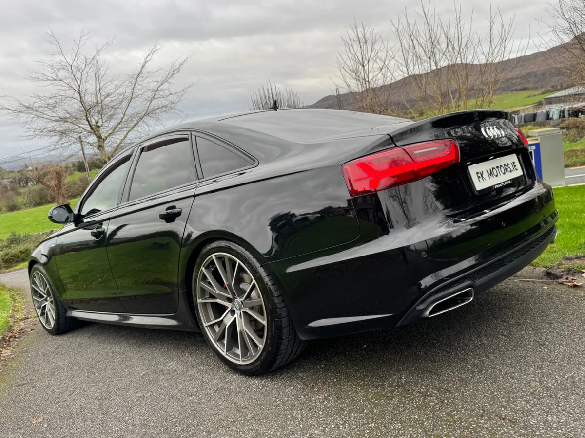 Audi A6 2016 Sline manual black edition - Image 4