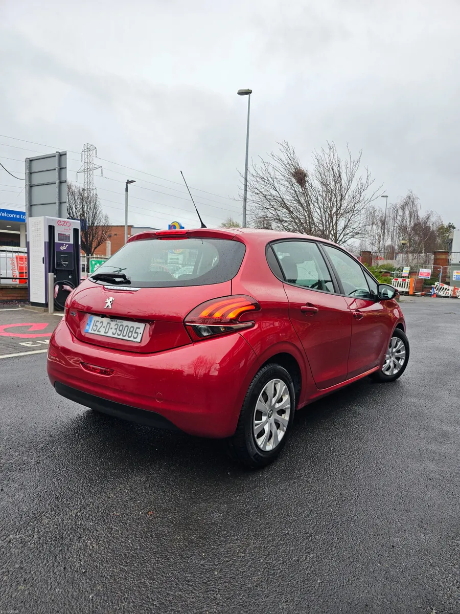 Peugeot 208 2015 Automatic - Image 3