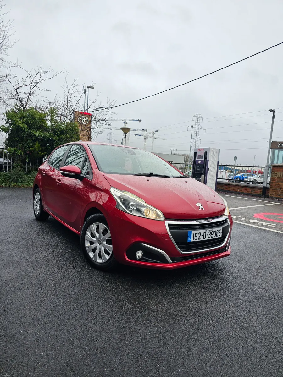 Peugeot 208 2015 Automatic - Image 4
