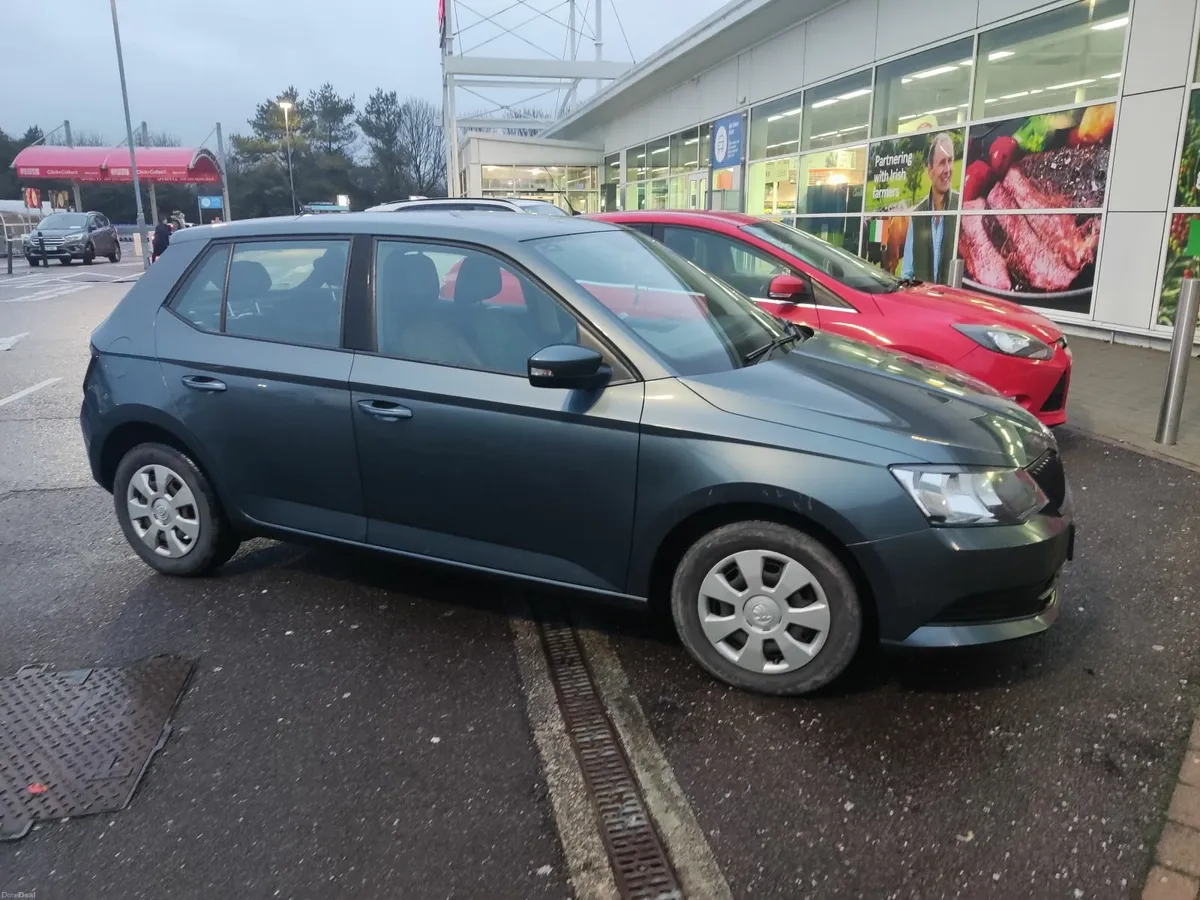Skoda Fabia 2017 - Image 3