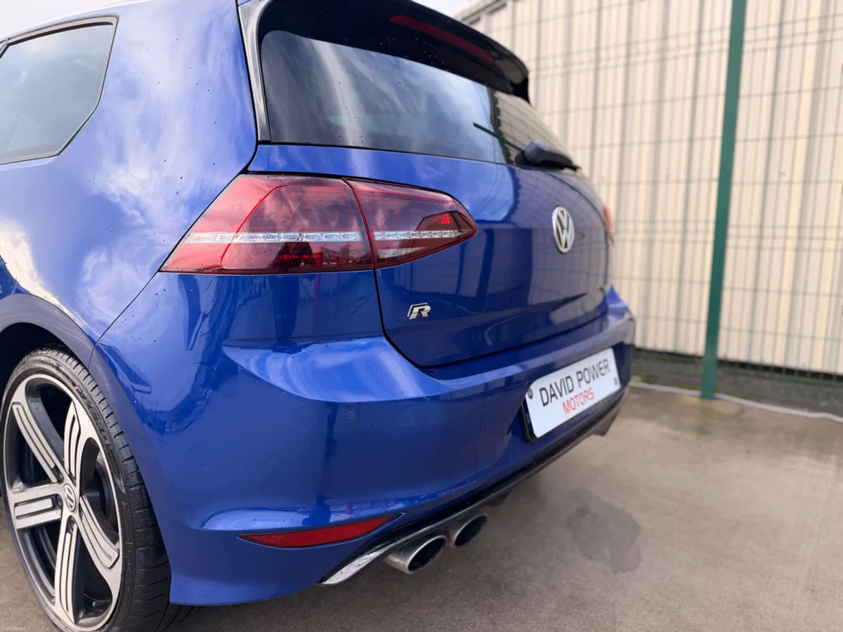 Vw  Golf R 151 Low Kms Manual - Image 4