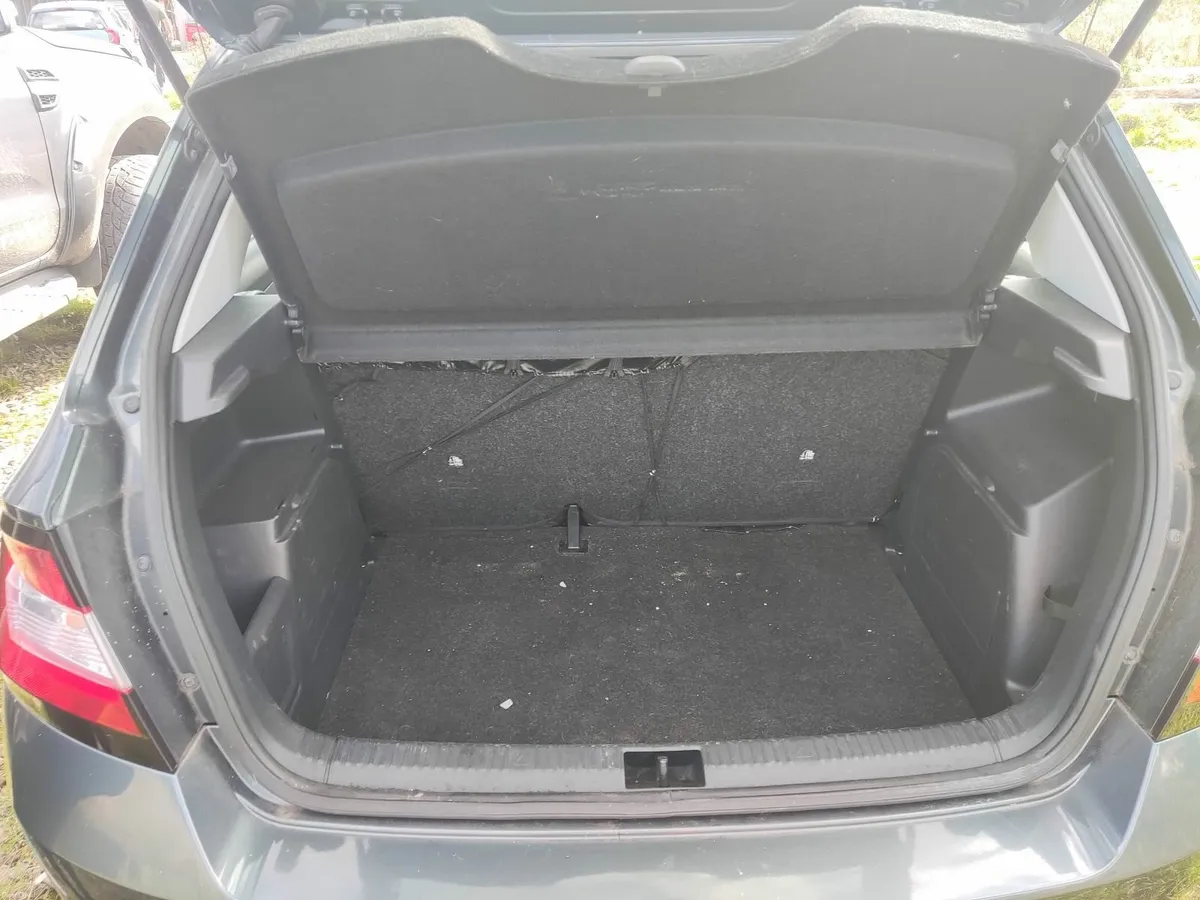 Skoda Fabia 2017 - Image 4