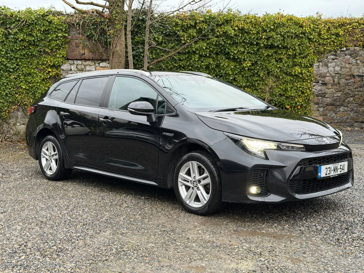 2023 Toyota Corolla Suzuki Swace Hybrid - Image 1