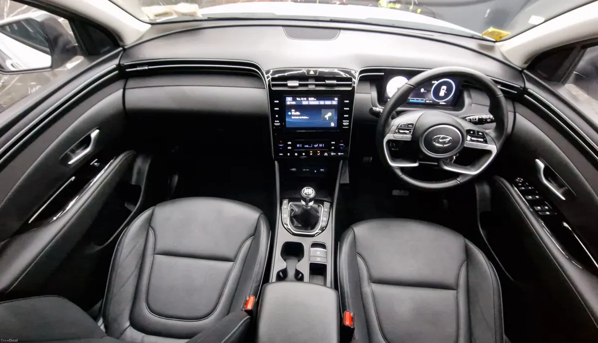 HYUNDAI TUSCON DIESEL 2024 - Image 3