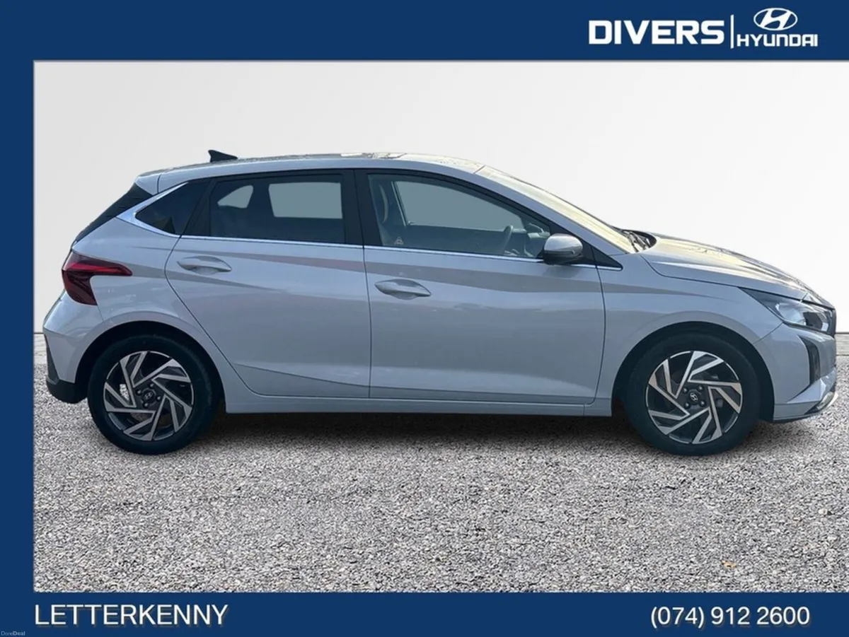 Hyundai i20 Deluxe Plus - Image 3