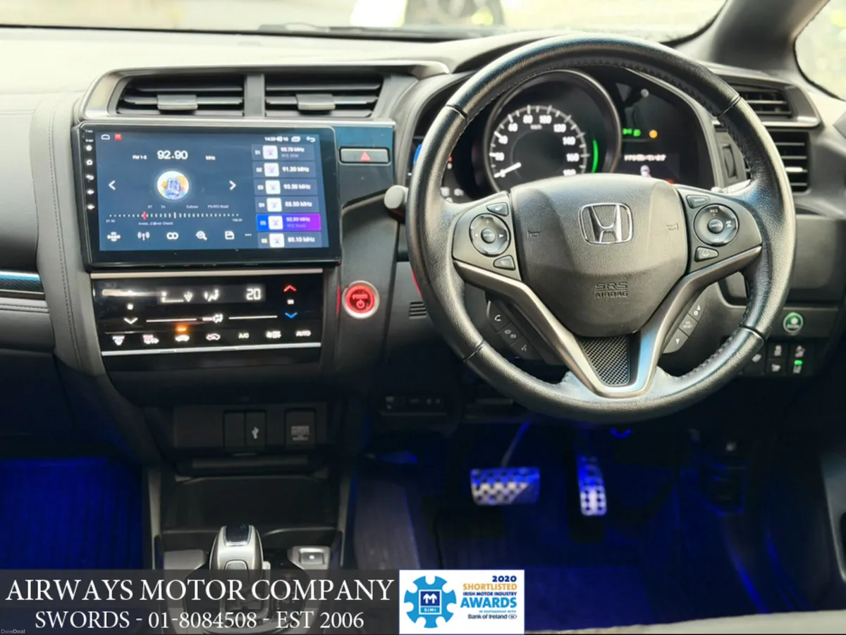 Honda Fit 1.5 HYBRID RS MODEL - EXCLUSIVE - Image 4
