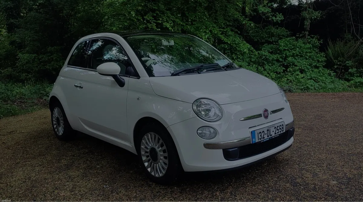2013 Fiat 500 Luxury Trim (Panoramic Roof) - Image 2