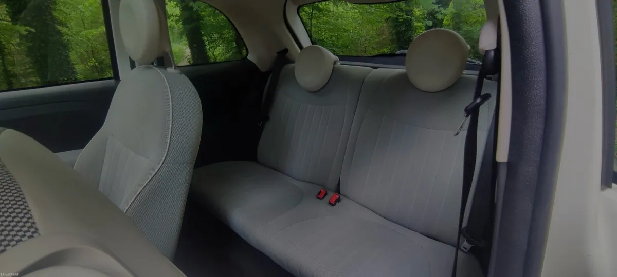 2013 Fiat 500 Luxury Trim (Panoramic Roof) - Image 4