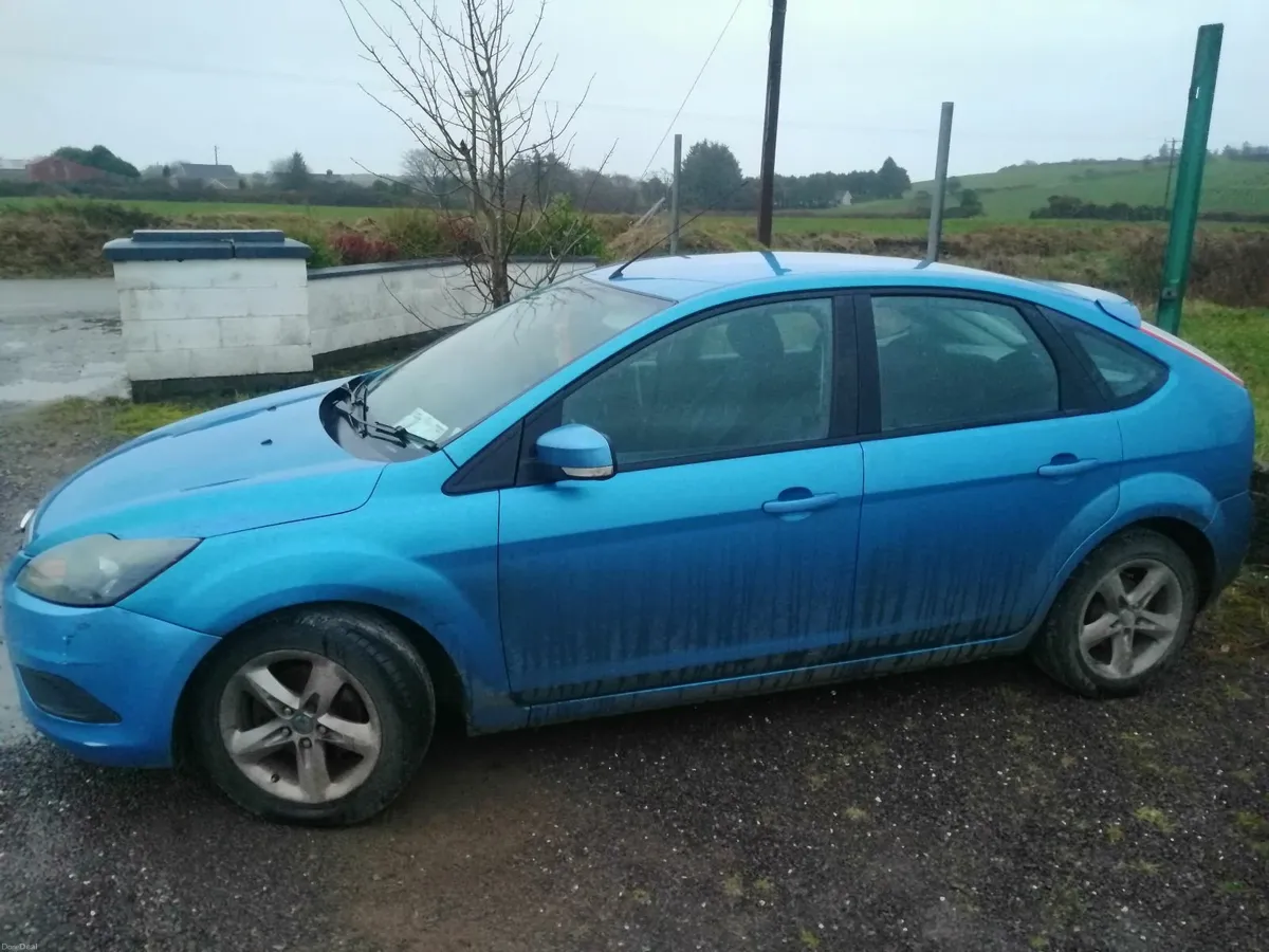 Ford Focus 2010 spares/repairs - Image 3