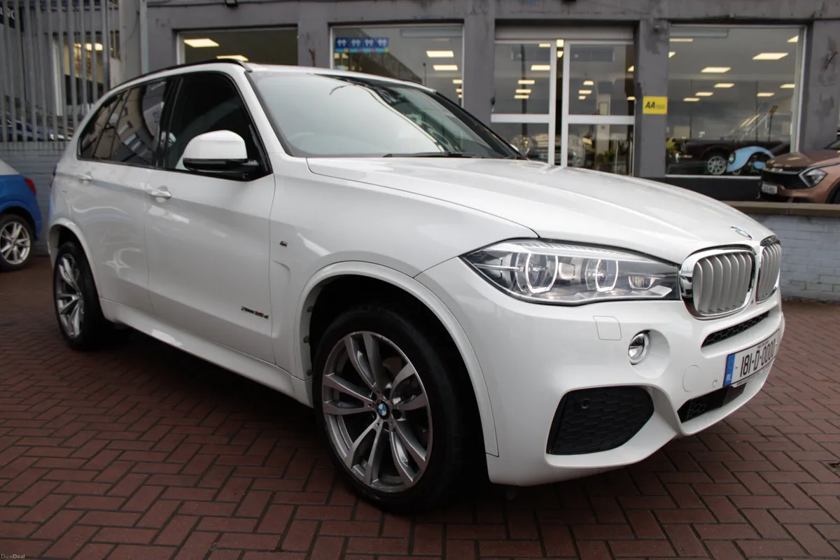 X-DRIVE M-SPORT PRO EDITION AUTO  // STUNNING CAR - Image 2