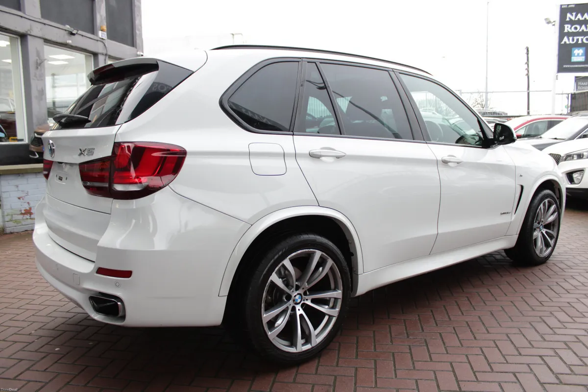 X-DRIVE M-SPORT PRO EDITION AUTO  // STUNNING CAR - Image 4