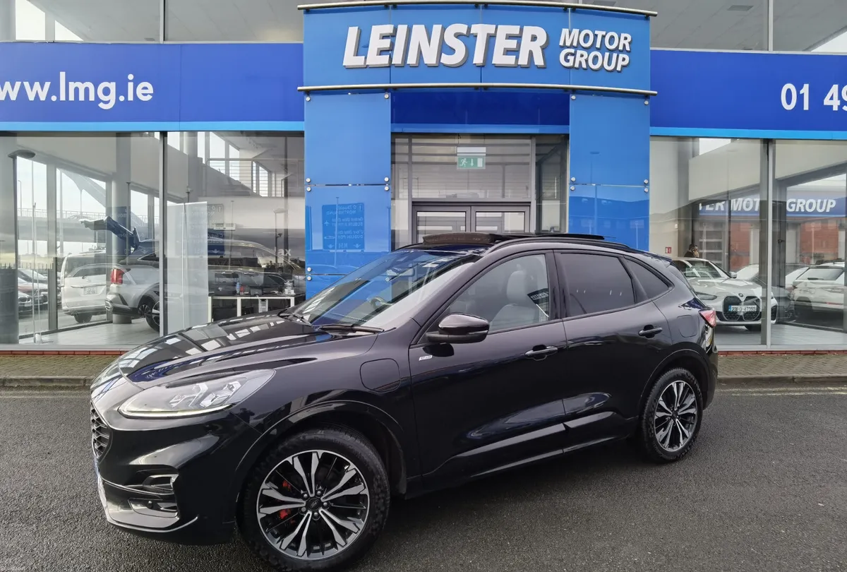 FORD KUGA 2.5 ST-LINE X EDITION **HUGE SPEC** AUTO - Image 1