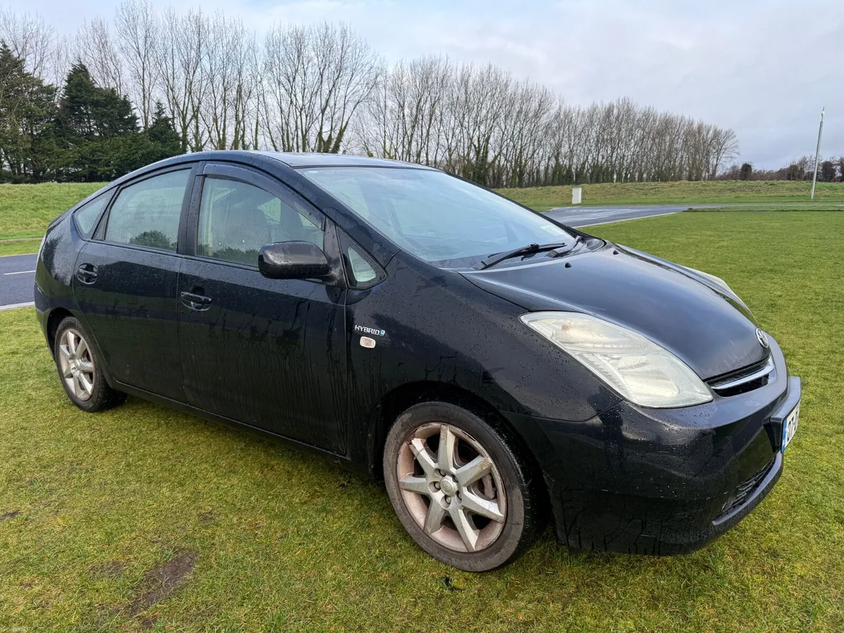 IRISH TOYOTA PRIUS NCT 01/27 - Image 3