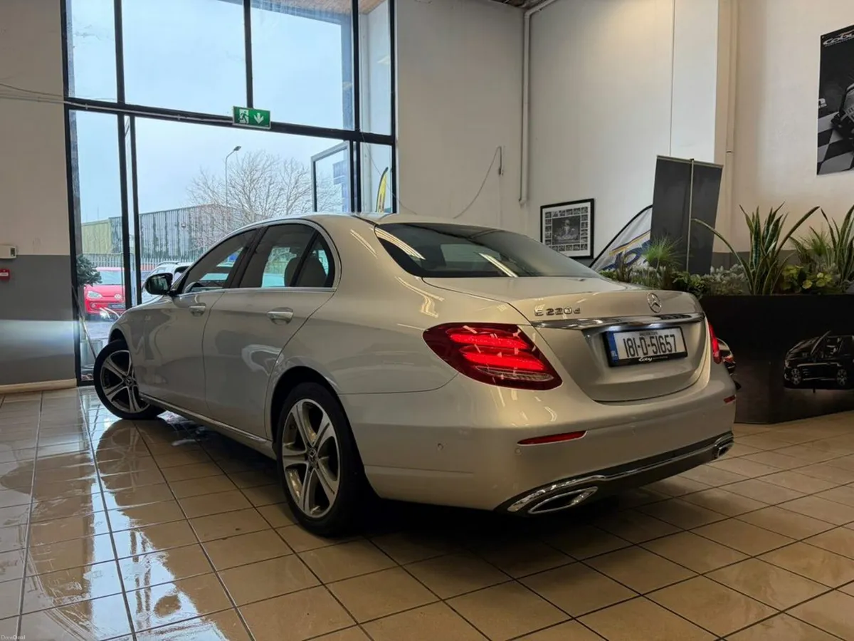 Mercedes-Benz E-Class E220 BLUETEC AMG LINE 5DR AU - Image 3