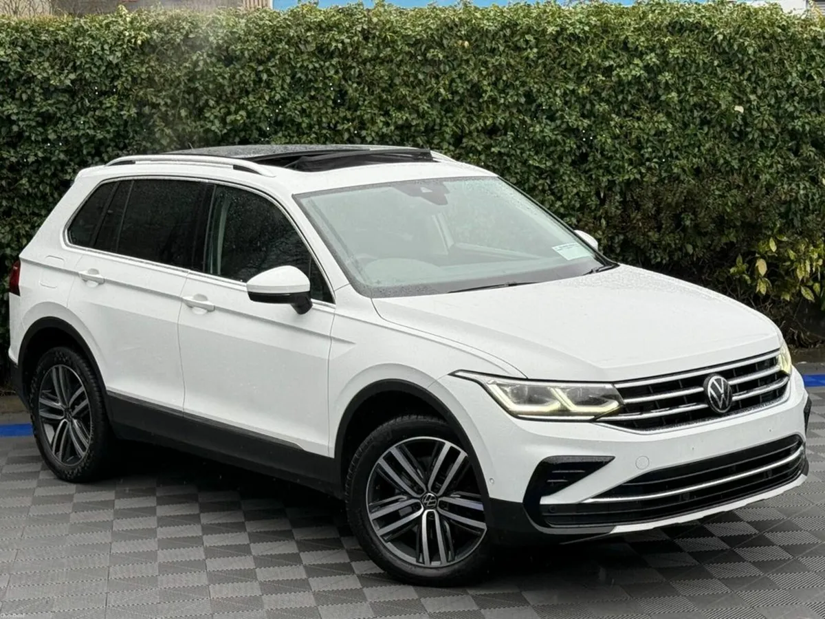 Volkswagen Tiguan ELEGANCE 1.4 HYBRID ** TOP SPEC - Image 1