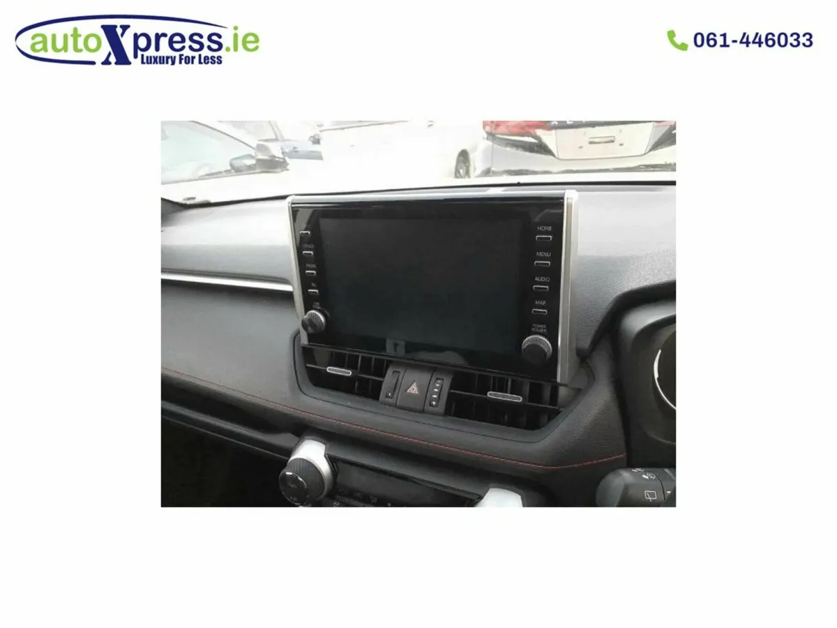 Toyota RAV4 4WD Z Package, Panoramic roof - Image 4