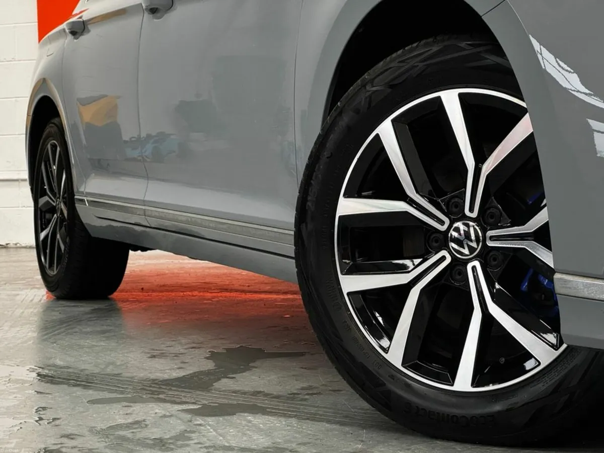 Volkswagen Passat GTE DSG #67 - Image 4