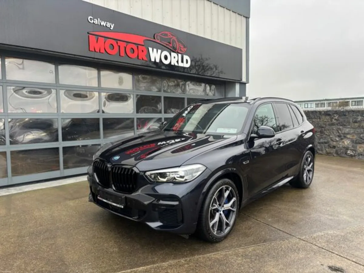 BMW X5 X DRIVE45E M SPORT - Image 1