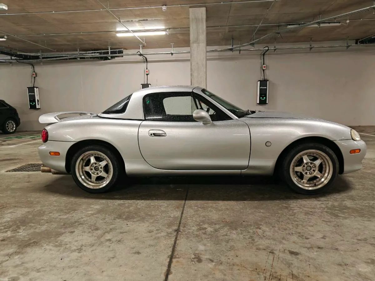 Mazda MX5 - Image 1